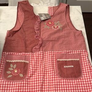 Apron brand new